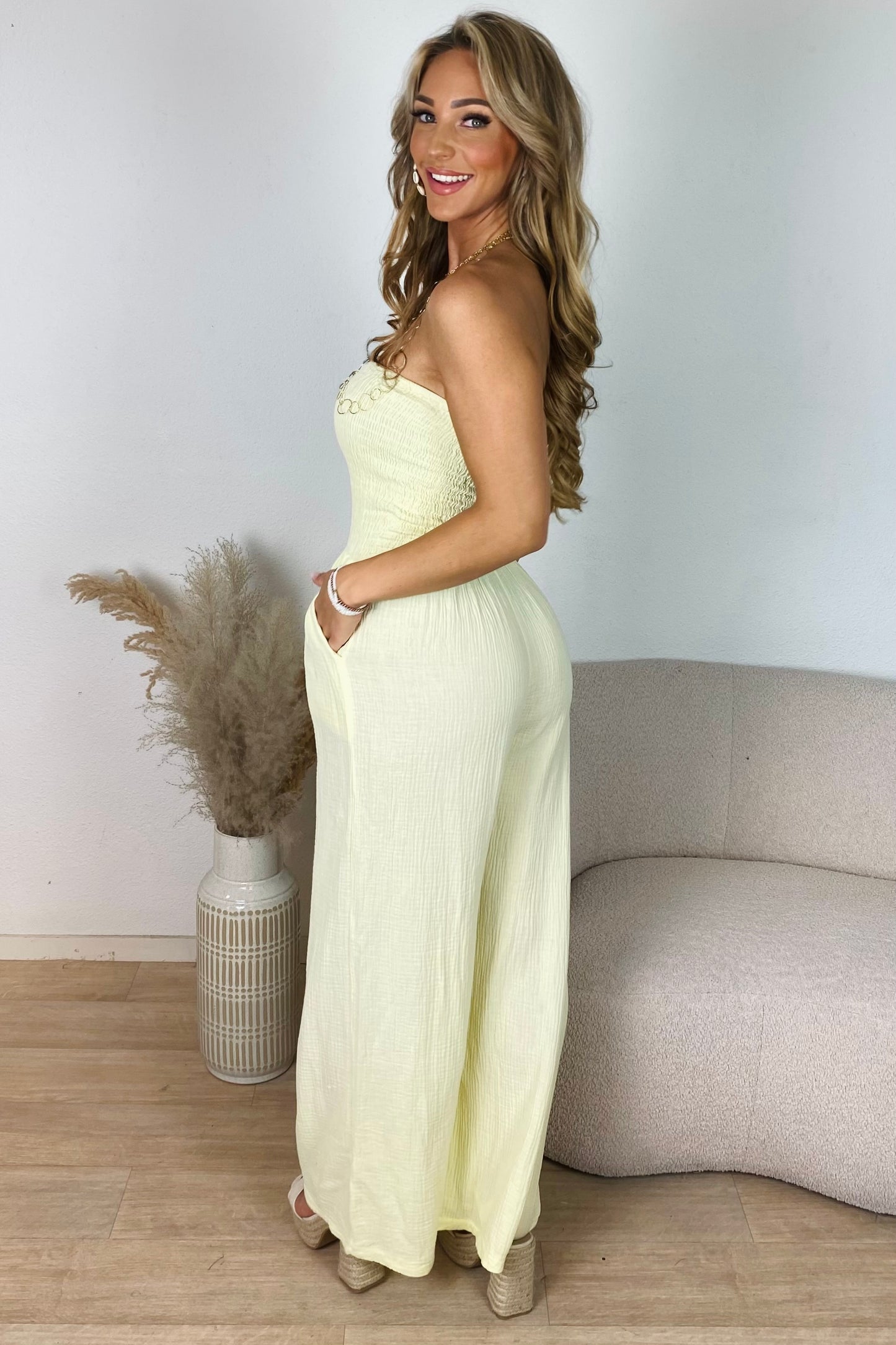 Mousseline strapless jumpsuit - Geel