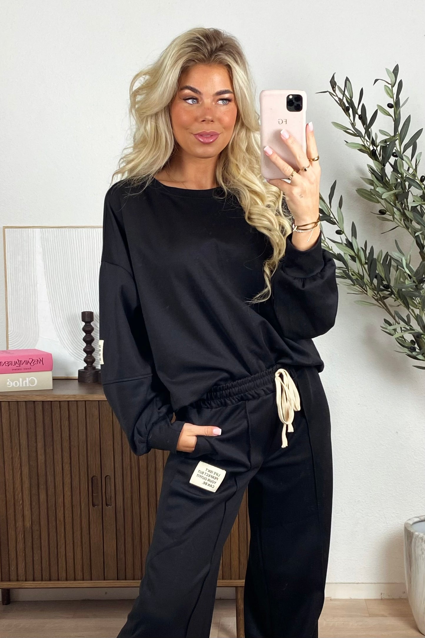 Emma lounge set - Black