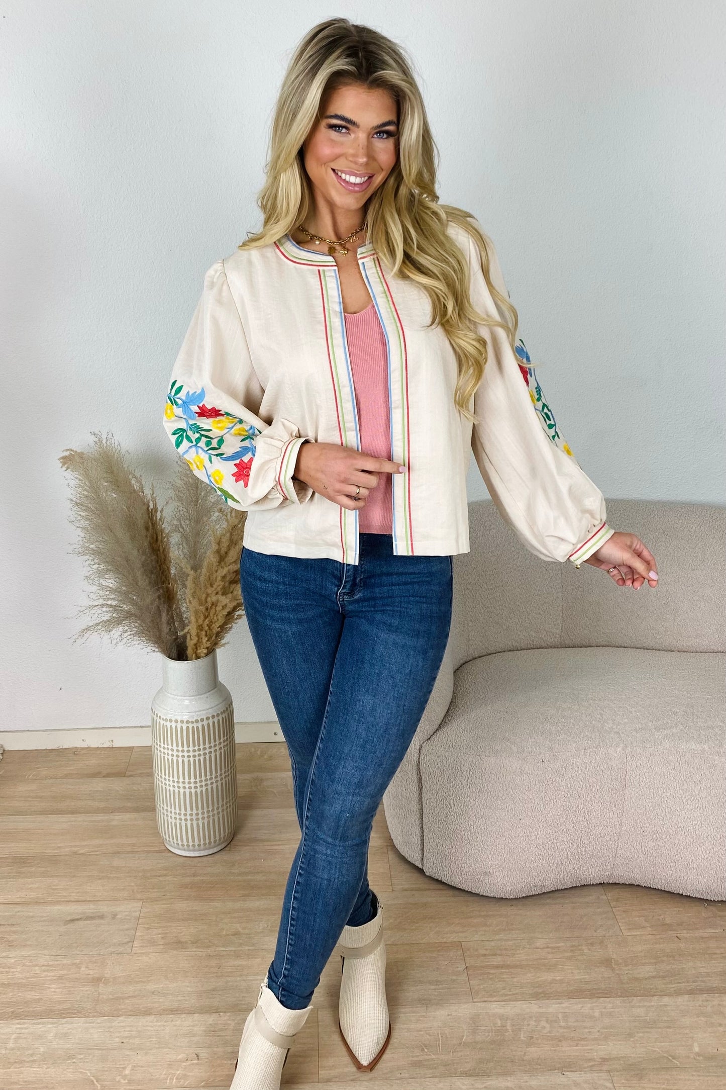 Flower sleeve vest - Beige