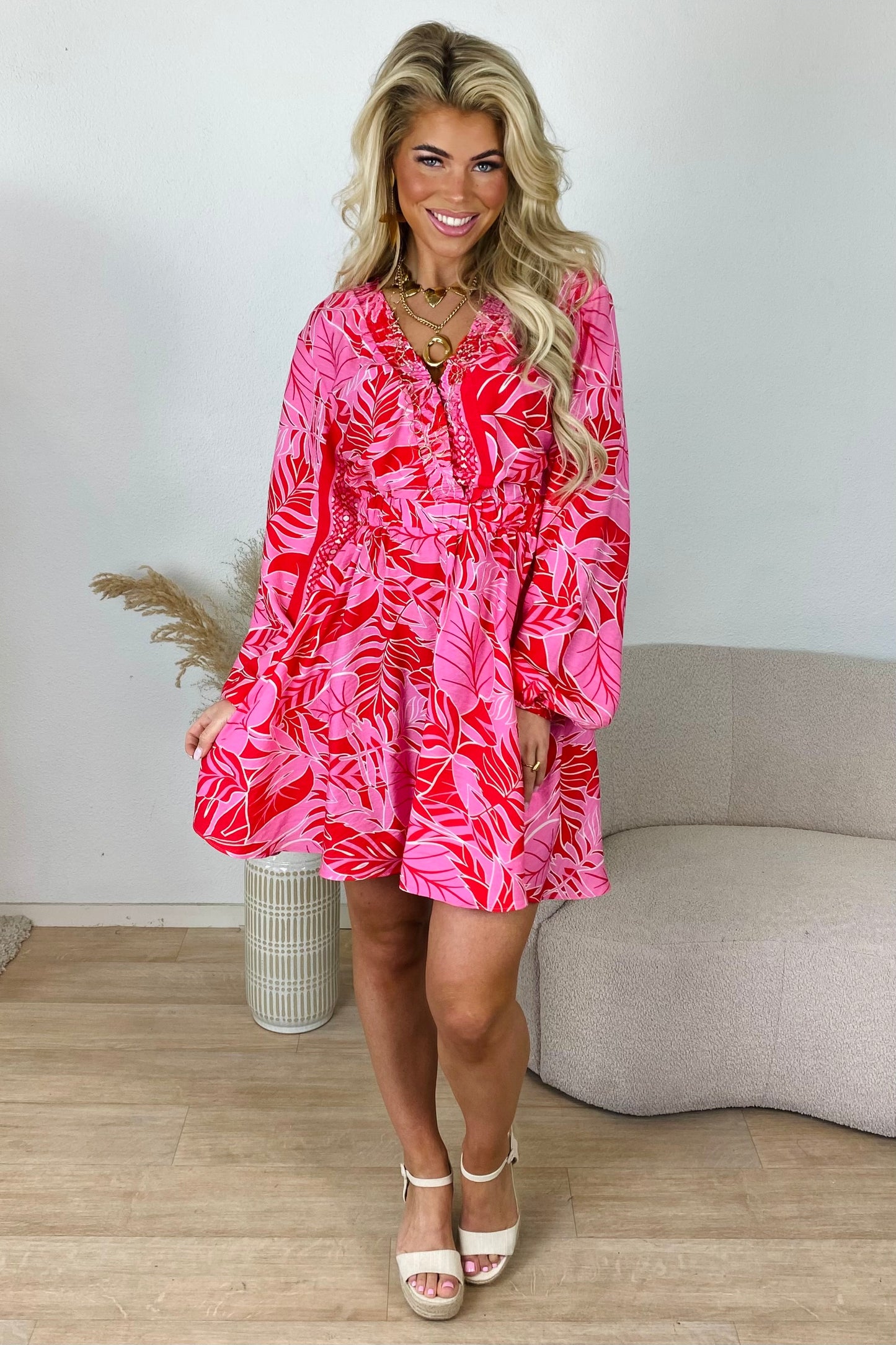 V-hals leaf print jurk - Roze