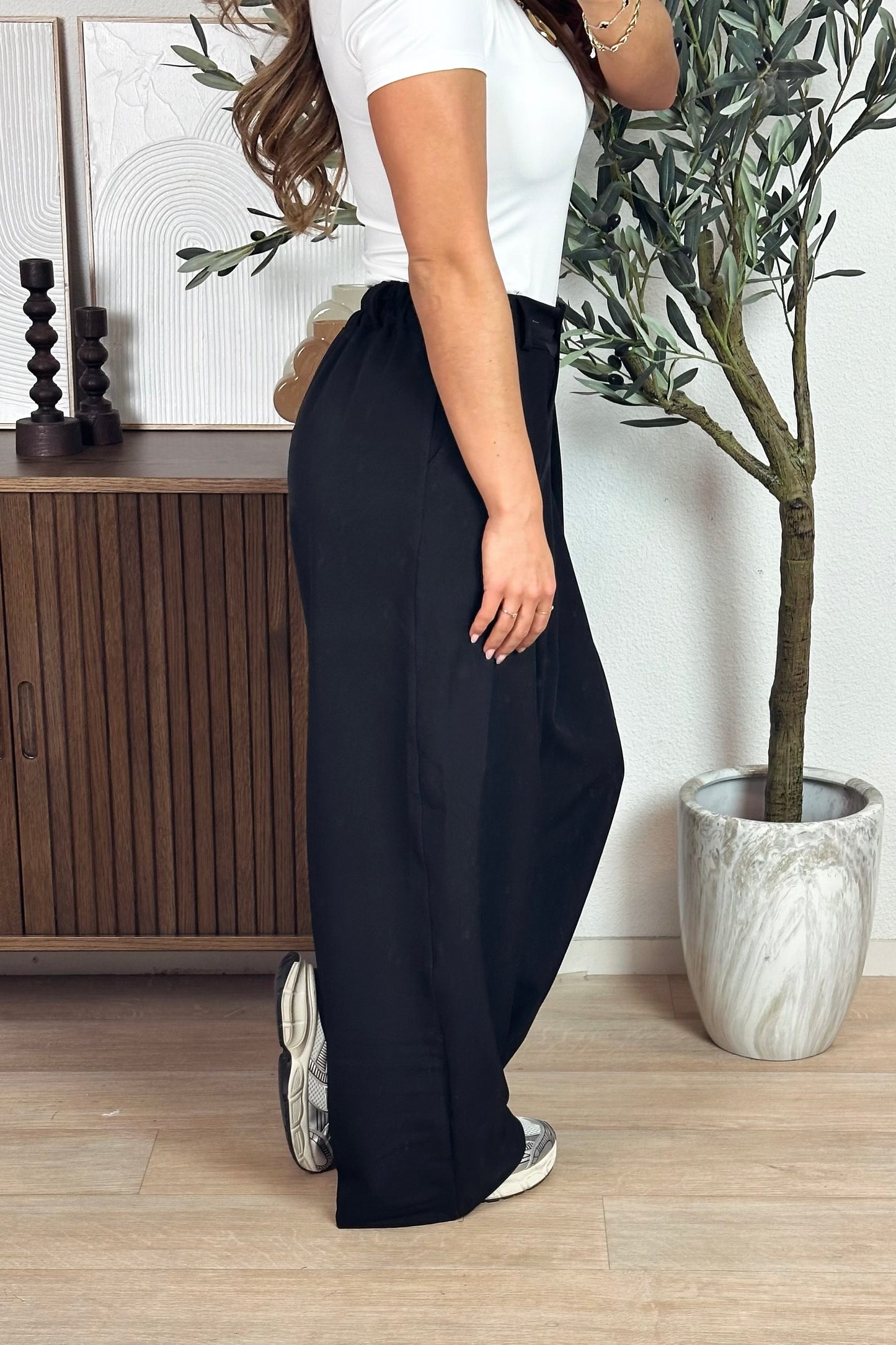 FG Essential geplooide pantalon - Zwart